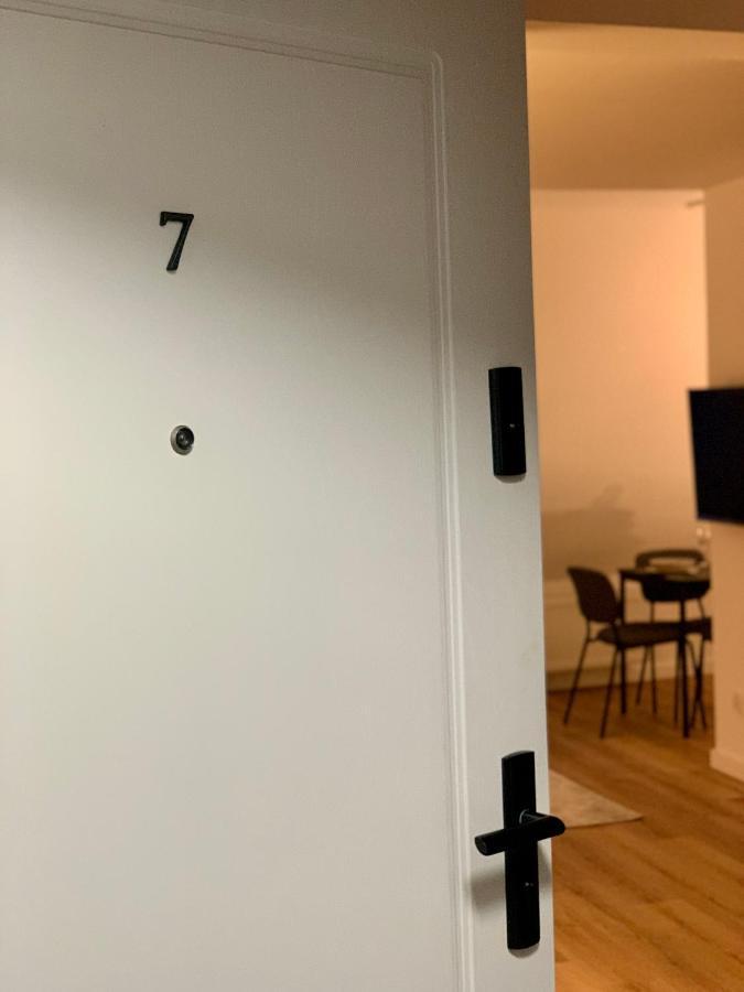 Apartment Hotel, Pod Zlotym Lwem W Samym Centrum Miasta Z Darmowym Parkingiem Vii *