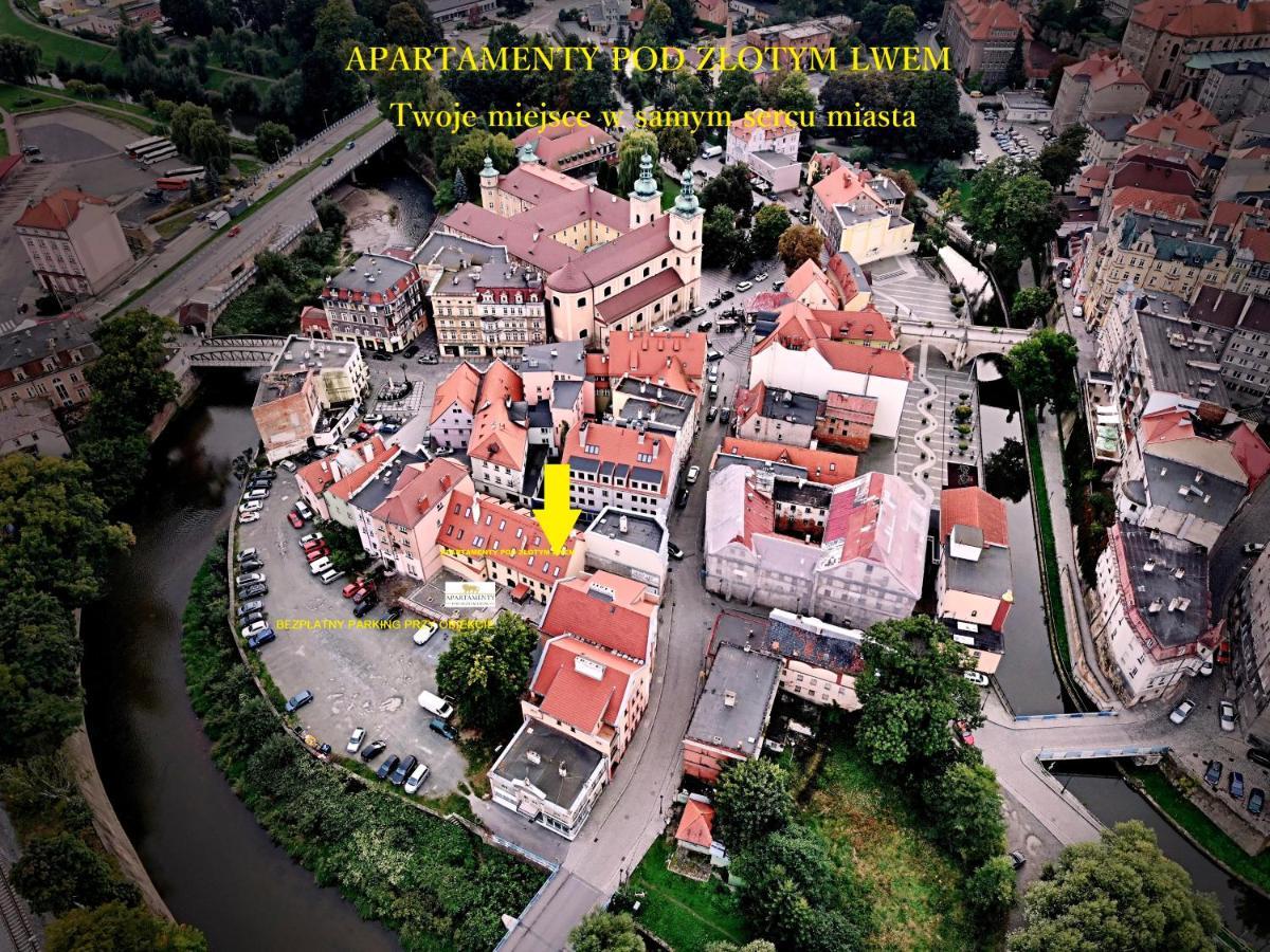 Hotel, Pod Zlotym Lwem W Samym Centrum Miasta Z Darmowym Parkingiem Vii Apartment *